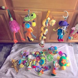 These are baby teething toys that are in mint condition …
